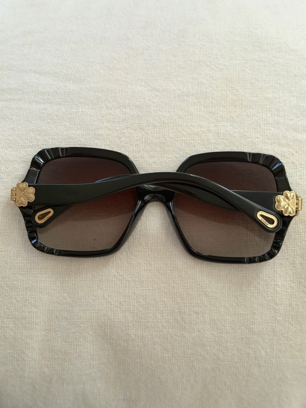 Chloe Black Oversized Square Sunglasses with Tan Case - Picture 5 of 10
